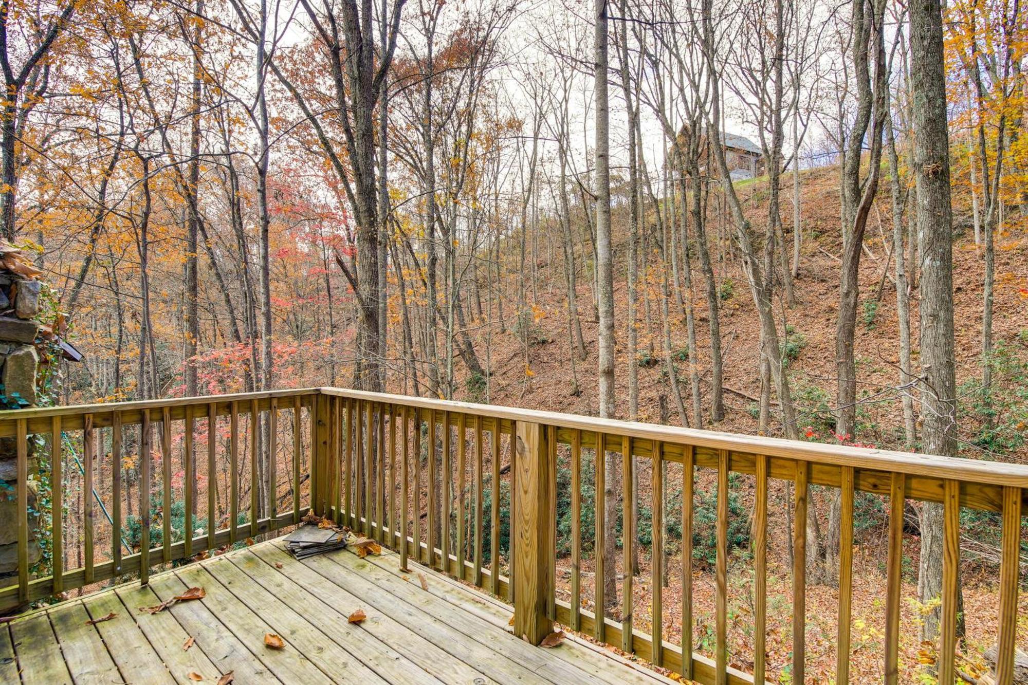 Updated Cobbly Nob Resort Home With Hot Tub! Гатлинбург Экстерьер фото