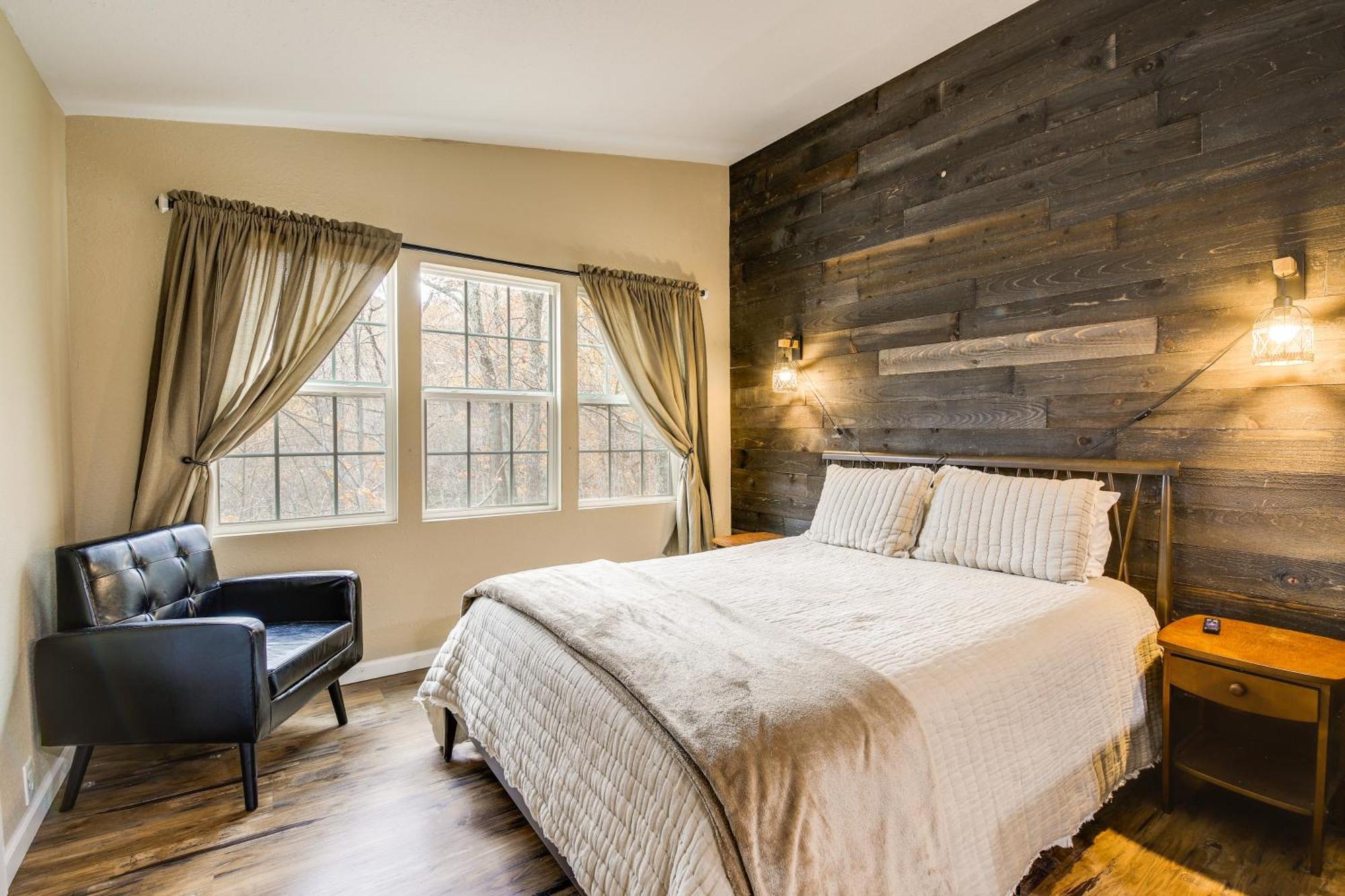 Updated Cobbly Nob Resort Home With Hot Tub! Гатлинбург Экстерьер фото